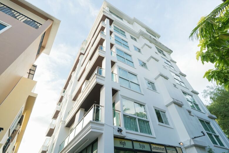 Goldstone Residency Patong , Phuket