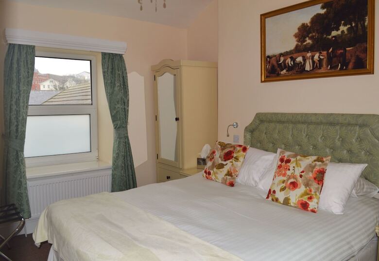 Hotel The Town House