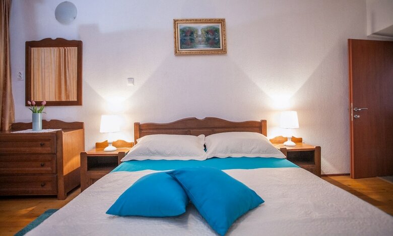 Apartamentos Guest House Trifora