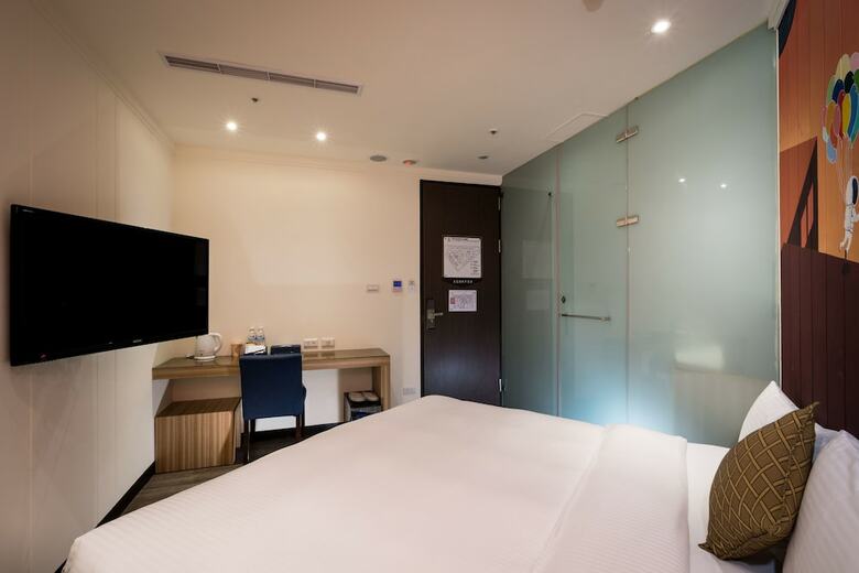 Merryday Hotel Banqiao Branch