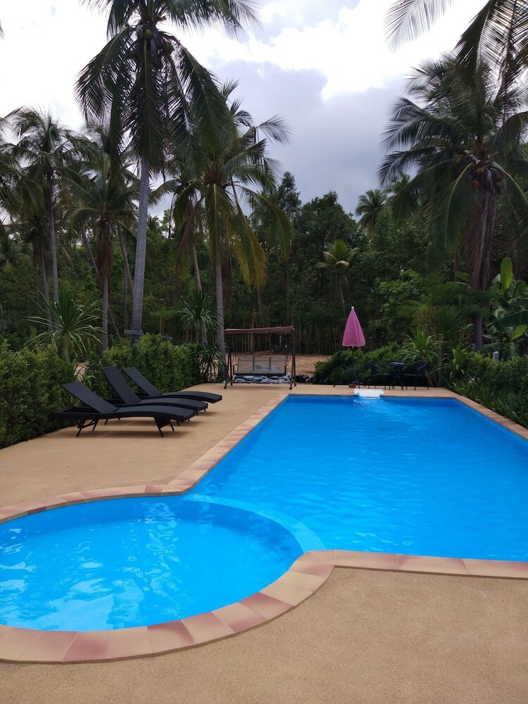 Hotel Nittayavadee Panset Resort