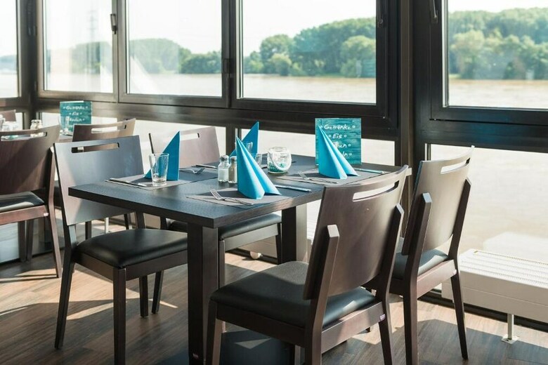 Hostal Rheinterrassen Hotel Caf� Restaurant