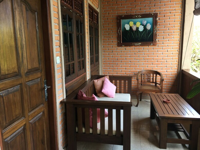 Cafe Wayan & Cottages