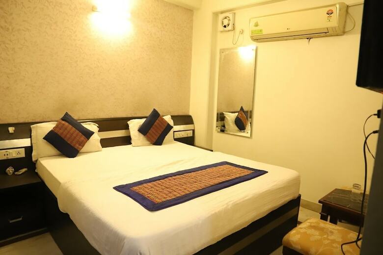 Airport Hotel Aerocity Inn