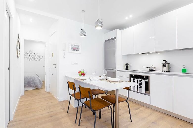Malasa�a Apartments By Flatsweethome