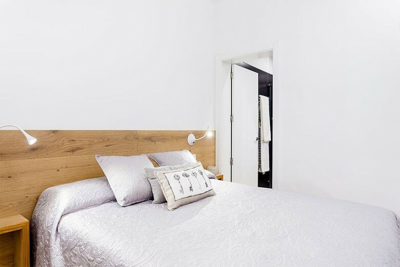Malasa�a Apartments By Flatsweethome