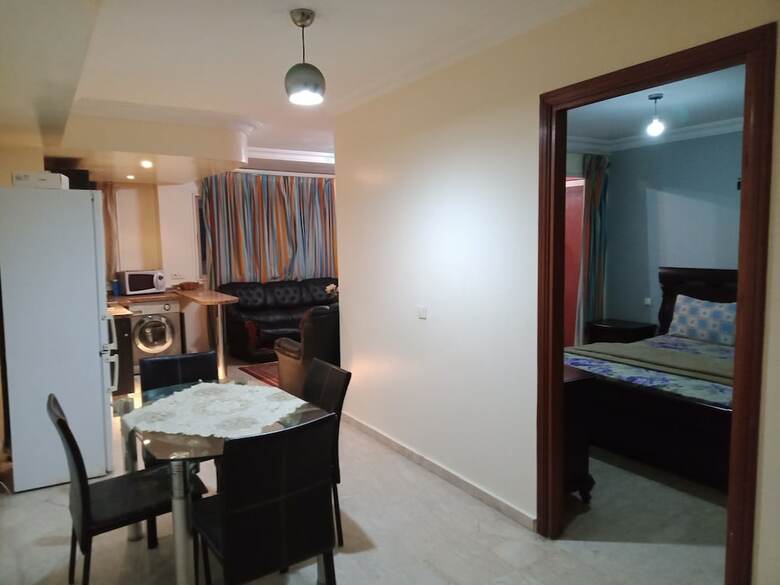 Apartamentos La Holly