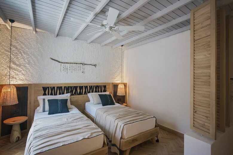 Yacht Boheme Hotel-boutique Class - Adults Only