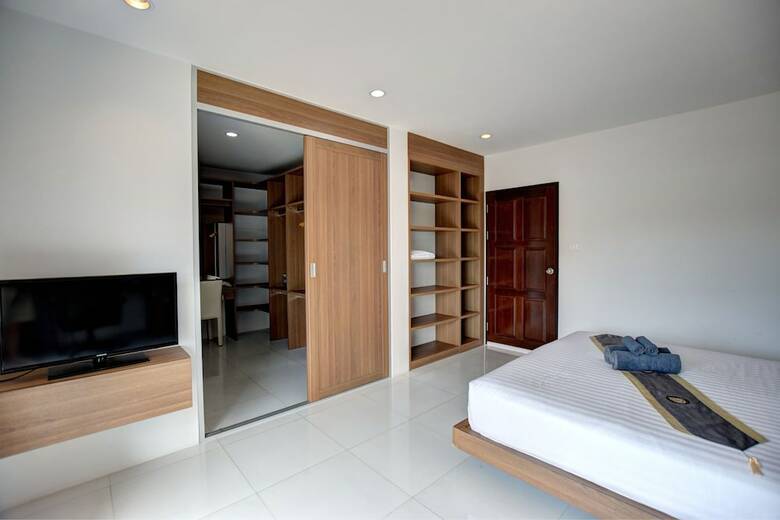 Hotel Pool Access 89 At Rawai