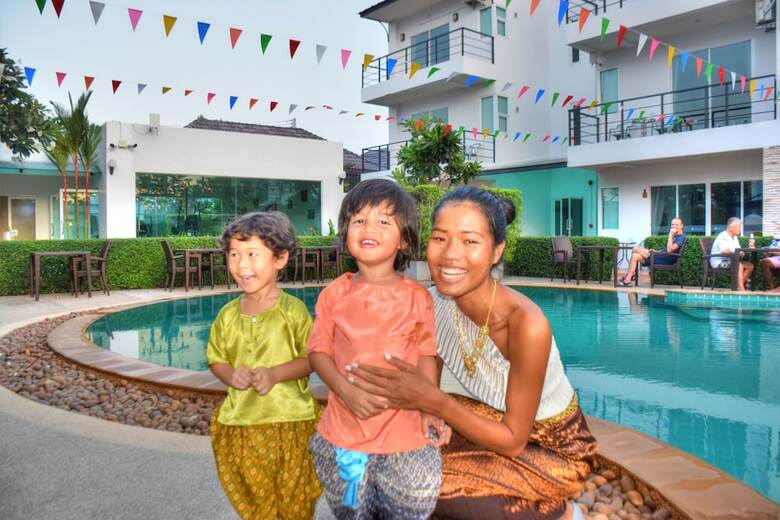 Hotel Pool Access 89 At Rawai