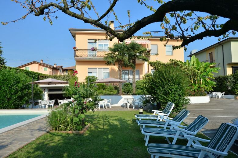 Hotel Camere Da Mirella