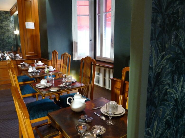 Hotel H�tel D'al�ry