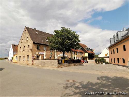 Hostal Gasthof Landhotel Gr�ner Baum