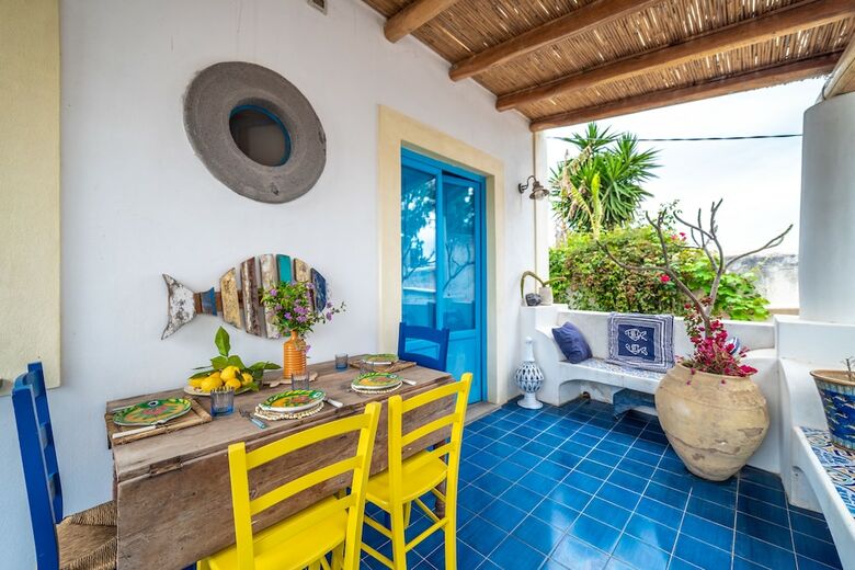 Lipari Holiday Apartment
