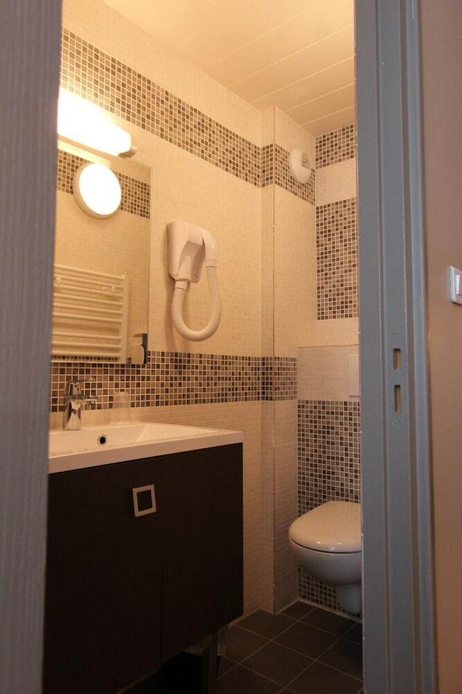 Residence Hoteliere Sarah Bernard