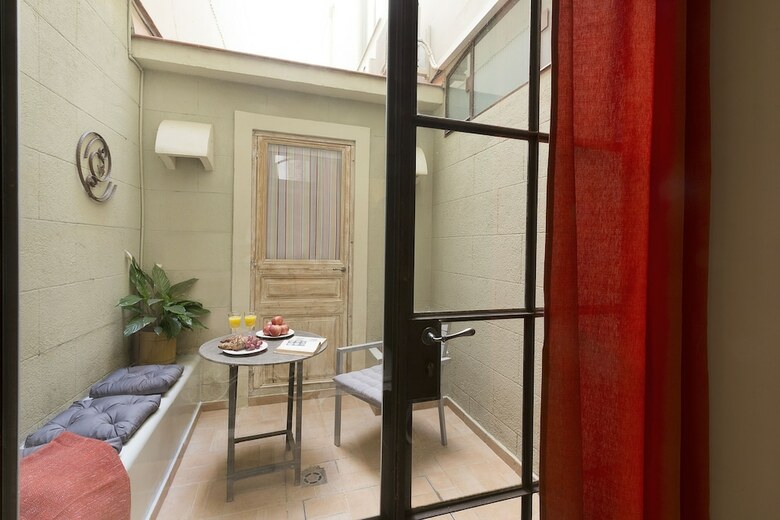 Apartamentos Palace Gracia Nextdoor