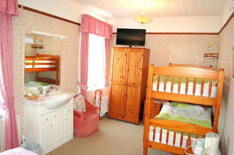 Hotel Athol Park Guest House