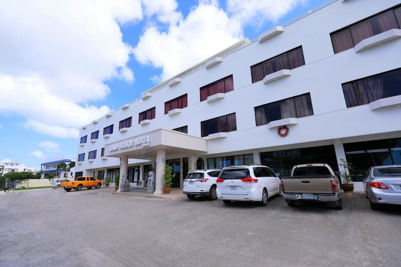 Gold Beach Hotel