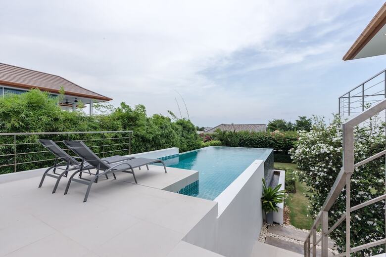Phu Montra Villa With Ocean View A4