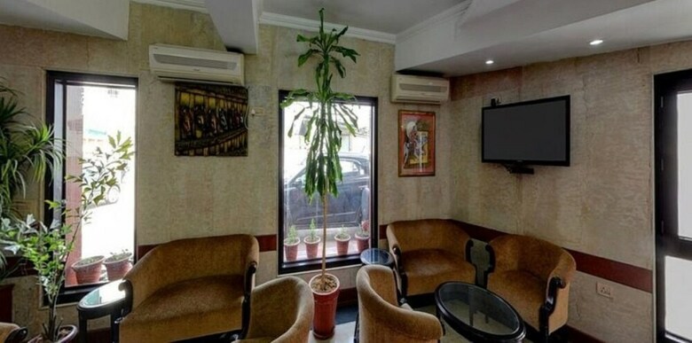 Hotel Shilton By Royal Collection