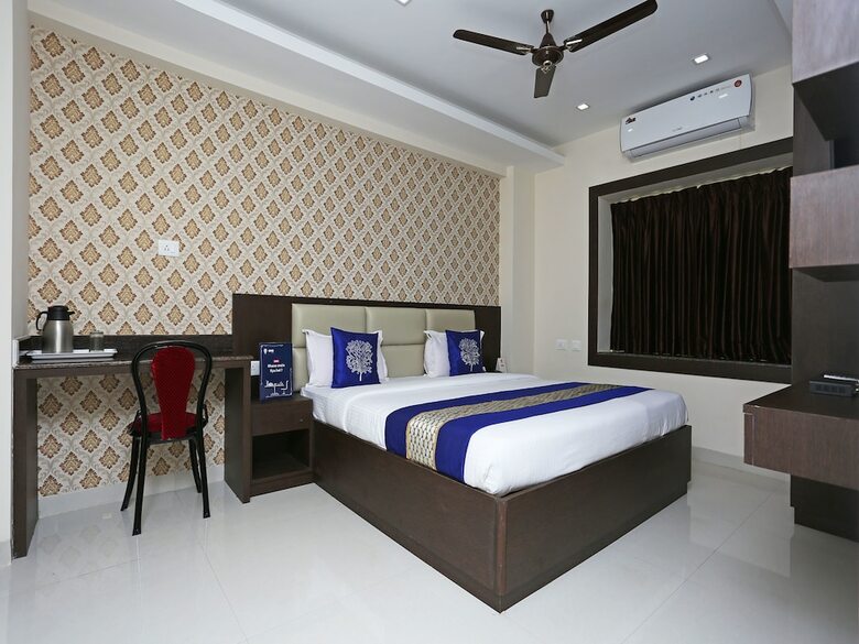 Oyo 9344 Hotel Gangotri