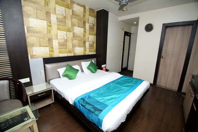 Oyo 9095 Hotel Kanishka