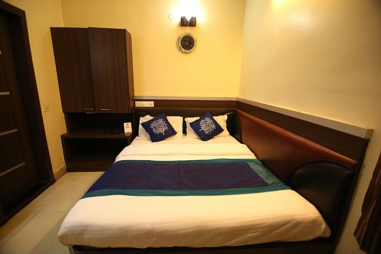 Oyo 9095 Hotel Kanishka