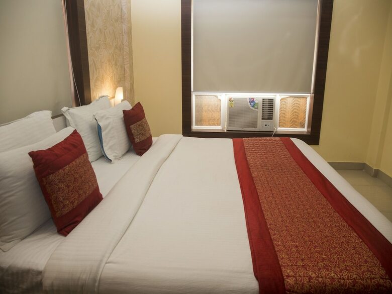 Hotel Oyo 7637 Near Lighthouse
