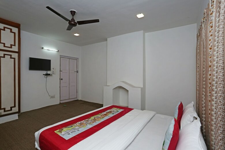 Oyo 5735 Hotel Ashai