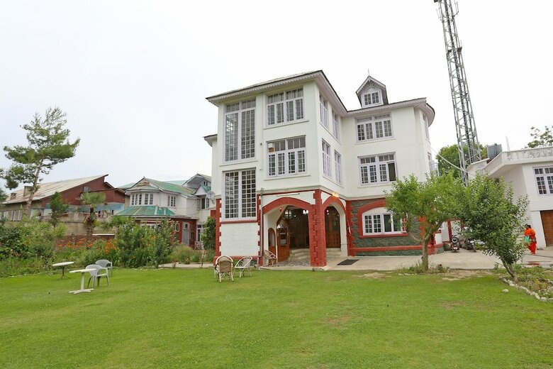 Oyo 5735 Hotel Ashai