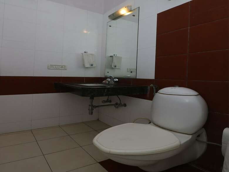 Oyo 4154 Hotel Pearl