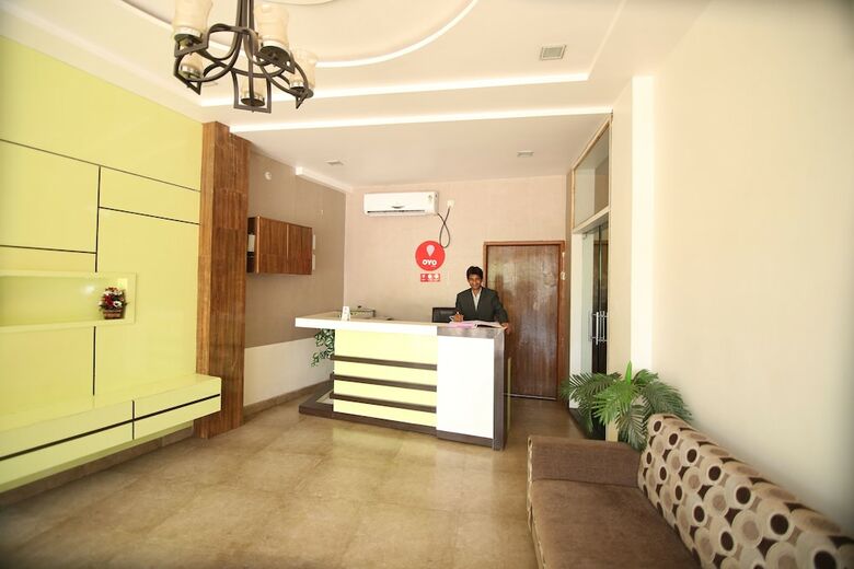 Oyo 4154 Hotel Pearl
