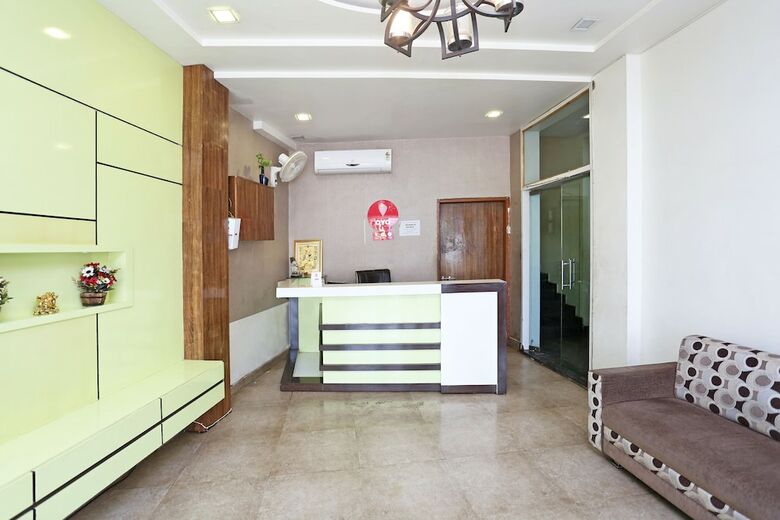 Oyo 4154 Hotel Pearl