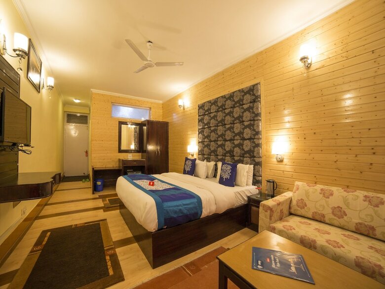 Oyo 5174 Hotel Pamposh