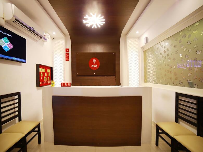 Hotel Oyo 8420 Elite Inn
