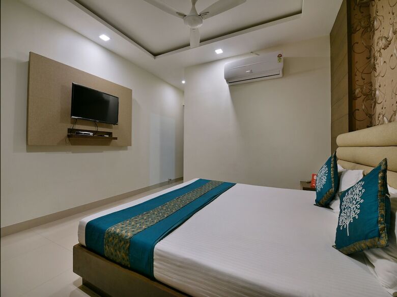 Oyo 4119 Hotel King Palace