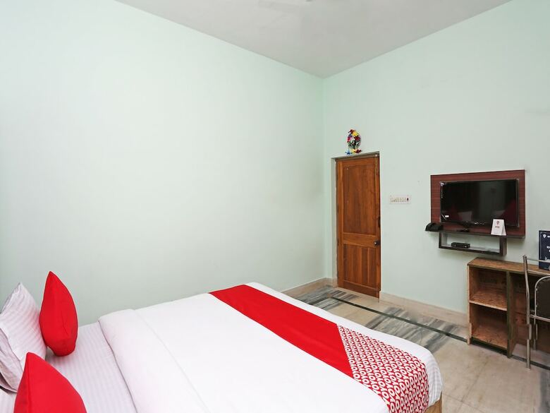 Hotel Oyo 10800 Ma Homestay