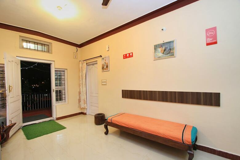 Oyo 11425 Home Peaceful Stay Madikeri