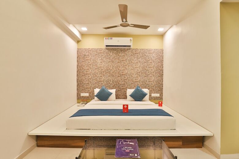 Oyo 10749 Hotel Neelkanth Bliss