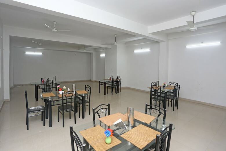 Hotel Oyo 6332 Shree Mandir Palace