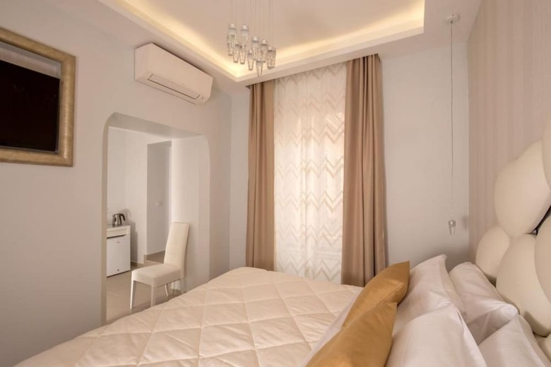 Hotel Borgognona Rooms