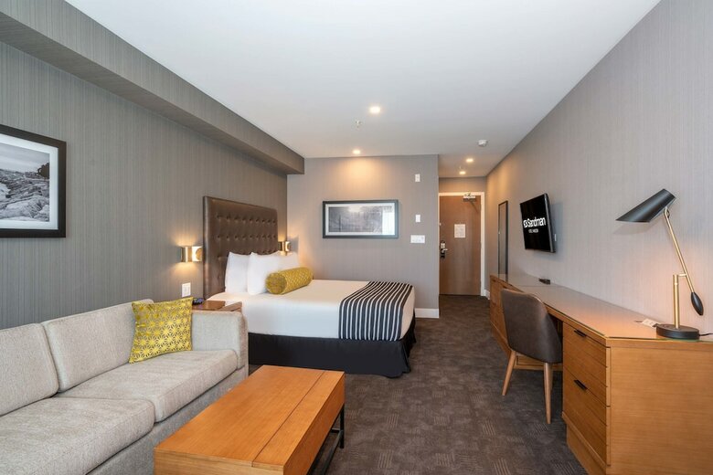 Sandman Hotel Hamilton