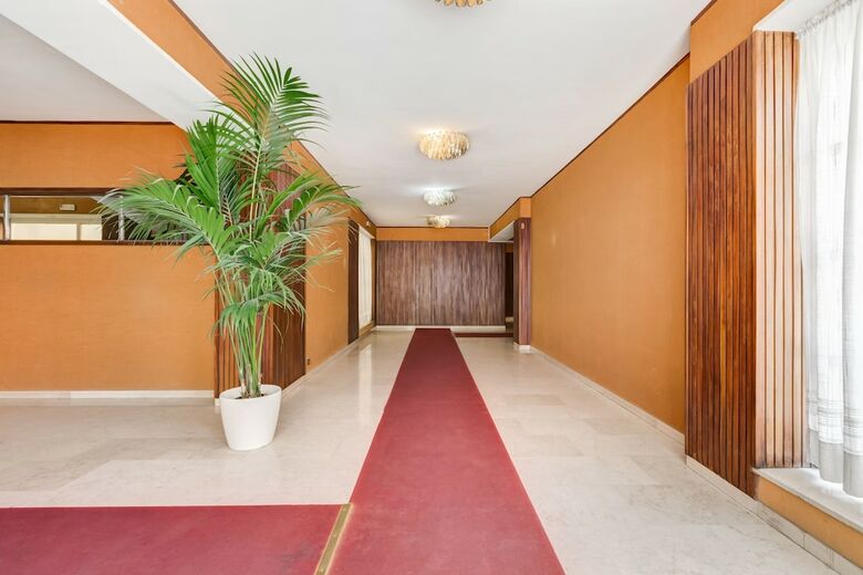 San Pietro Vatican Apartments