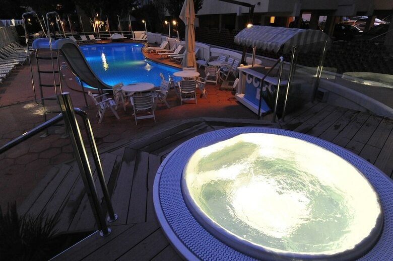 Hotel Rosalba Resort