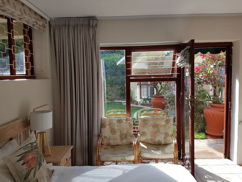 Hotel Valley Heights Guest House B&B