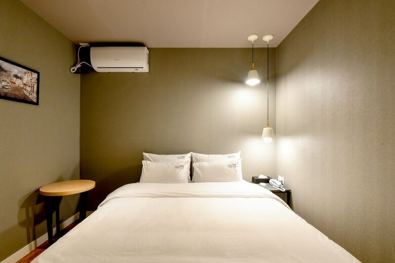 Hotel The M