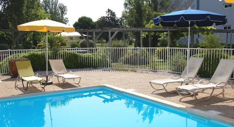 Hotel Ibis Styles Marseille Provence A�roport