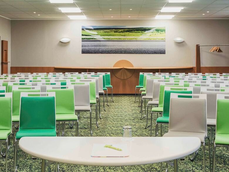 Hotel Ibis Styles Marseille Provence A�roport