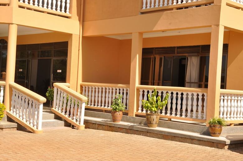 Sienna Beach Hotel