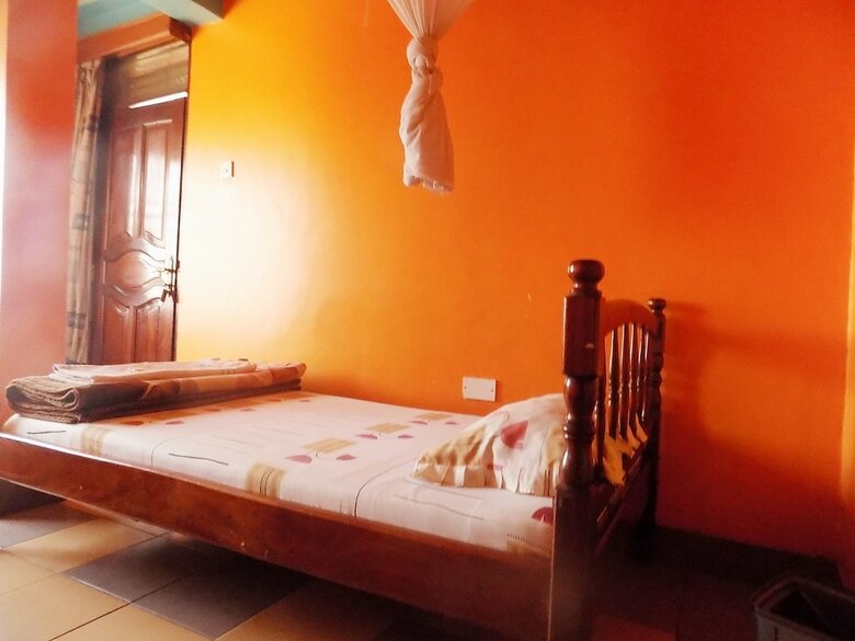 Hotel Rosama Guest House